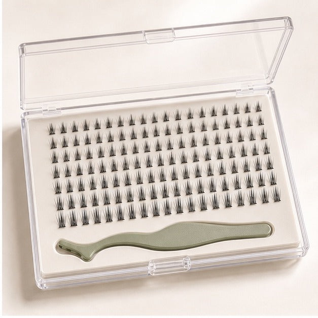 Soft Natural open tray with visible lash clusters — real product photo